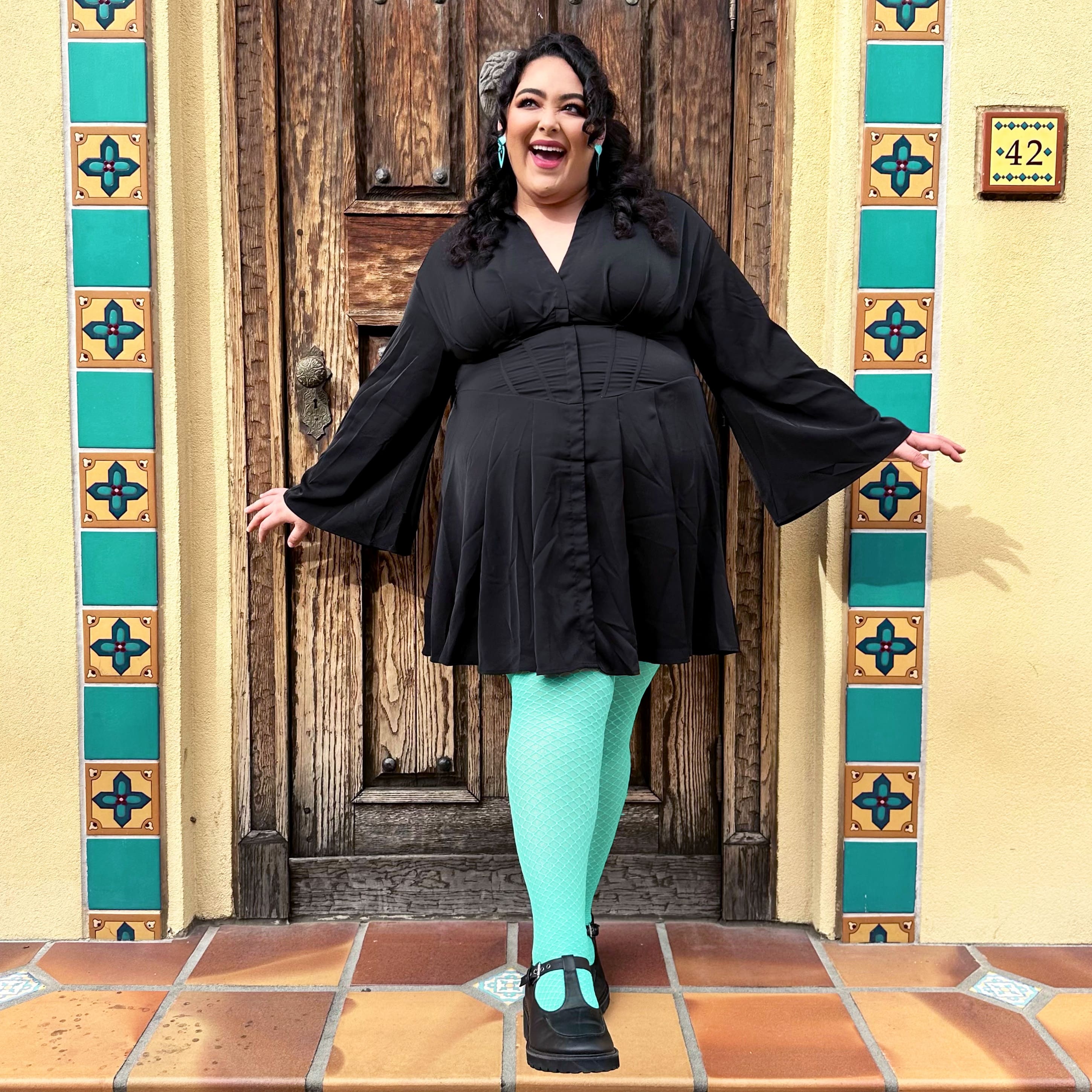 Green Envy: Style Your Outfits with Green Tights – Italian Tights