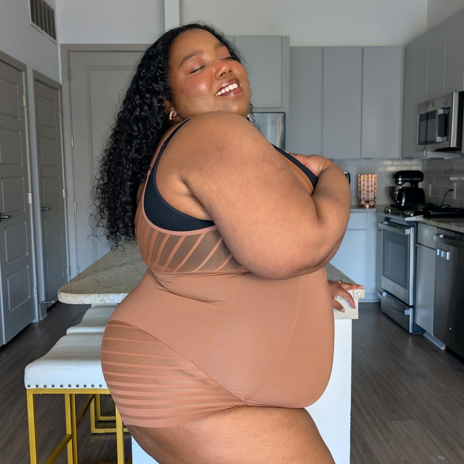 Ebony - Size H1