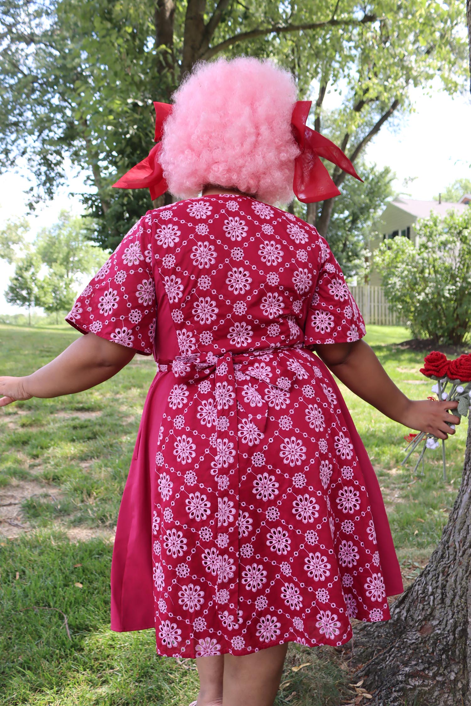 Jade, 5ft 0in / 153cm - Size E