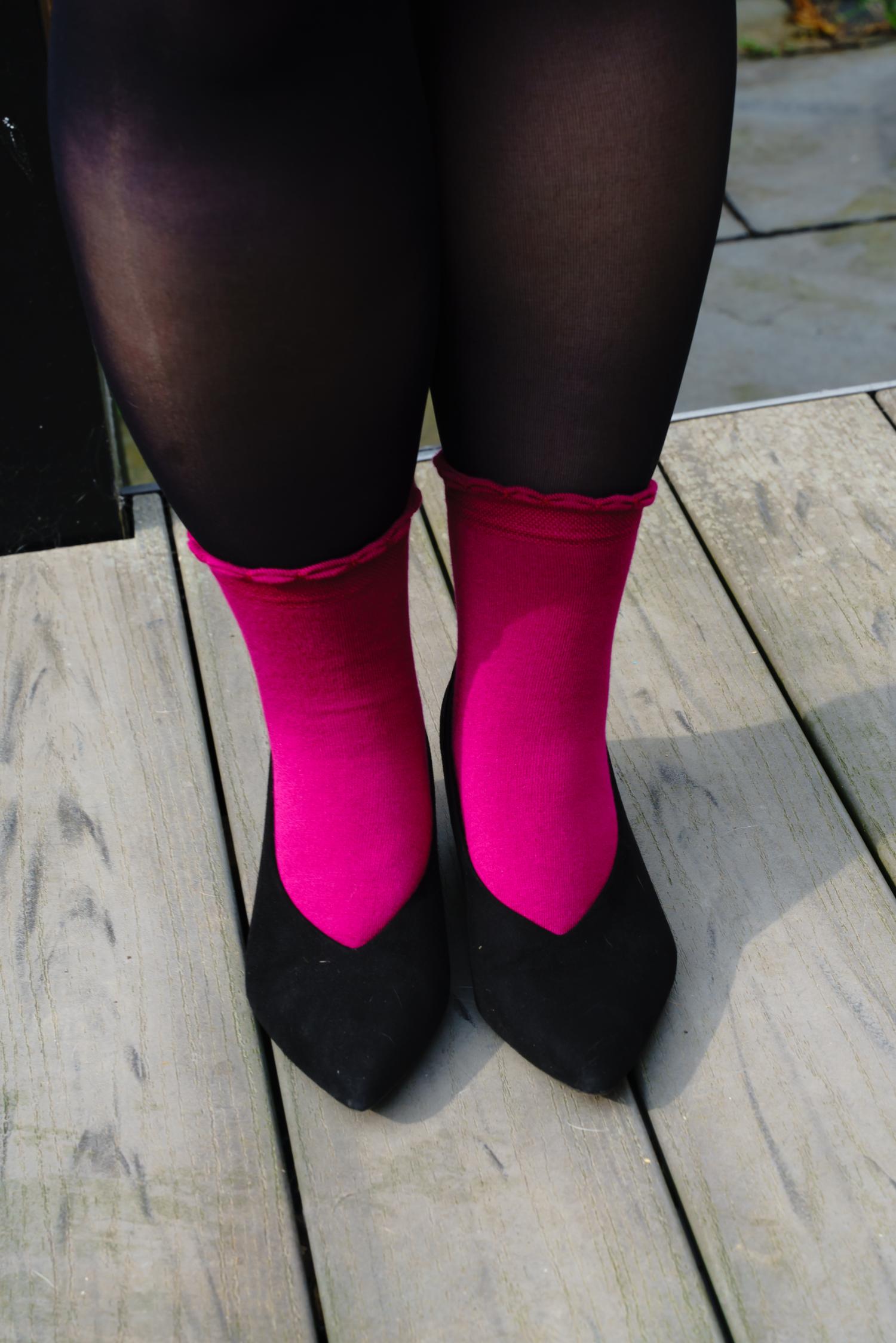 Ultimate Bamboo Ankle Socks - Hibiscus