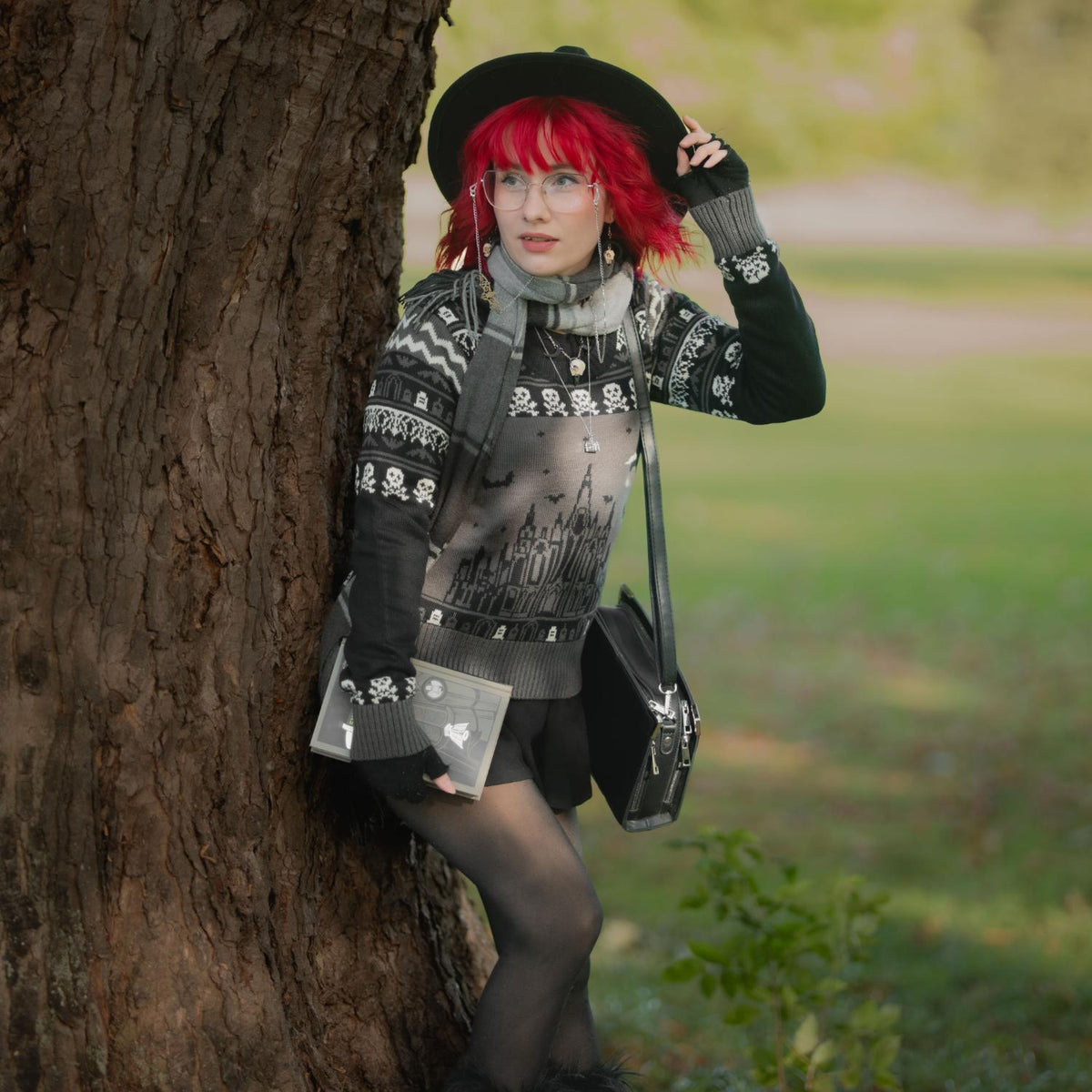 Fair Isle Sweater - Haunted House - Black/Gray