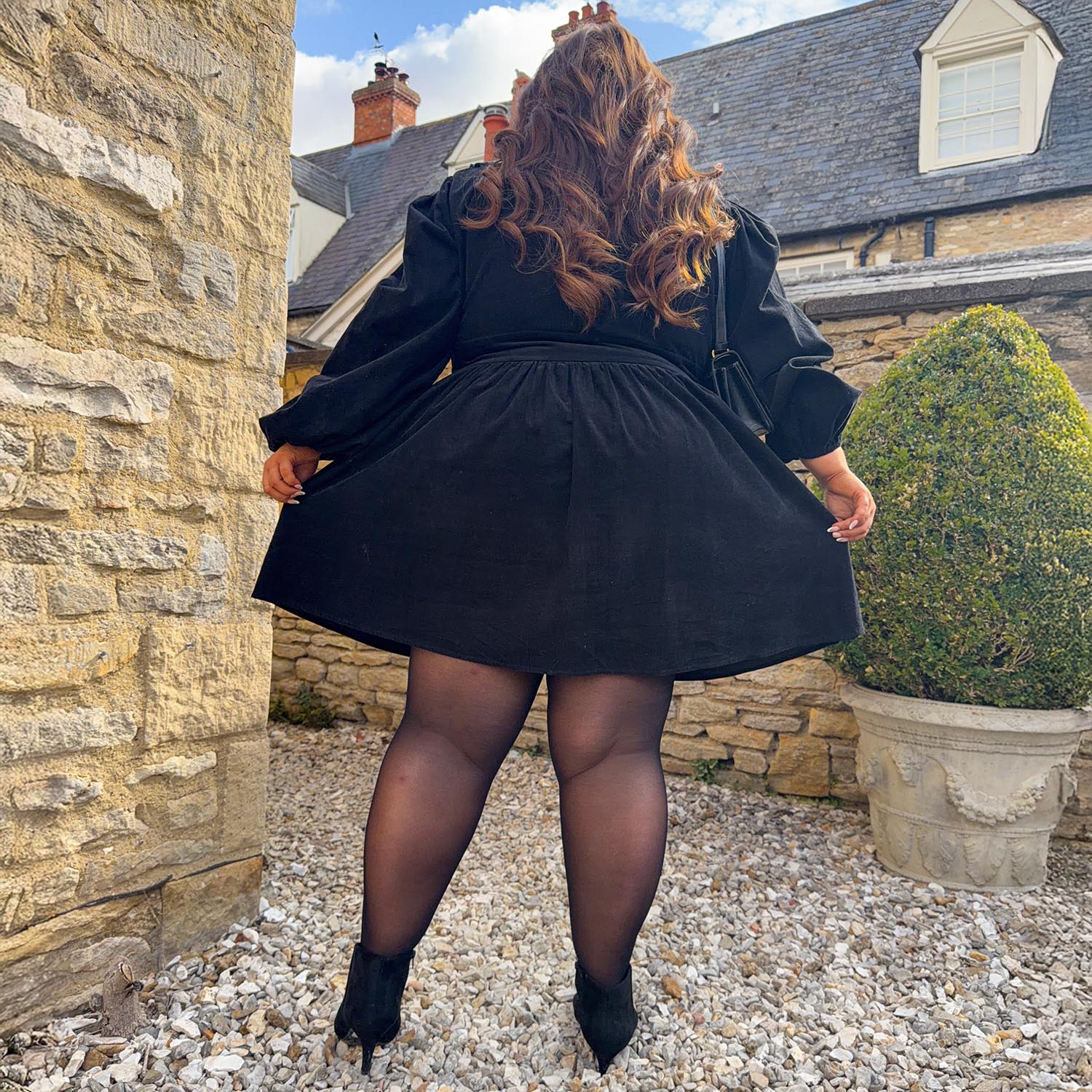 Sheer 30 Den Halo Tights - Liquorice