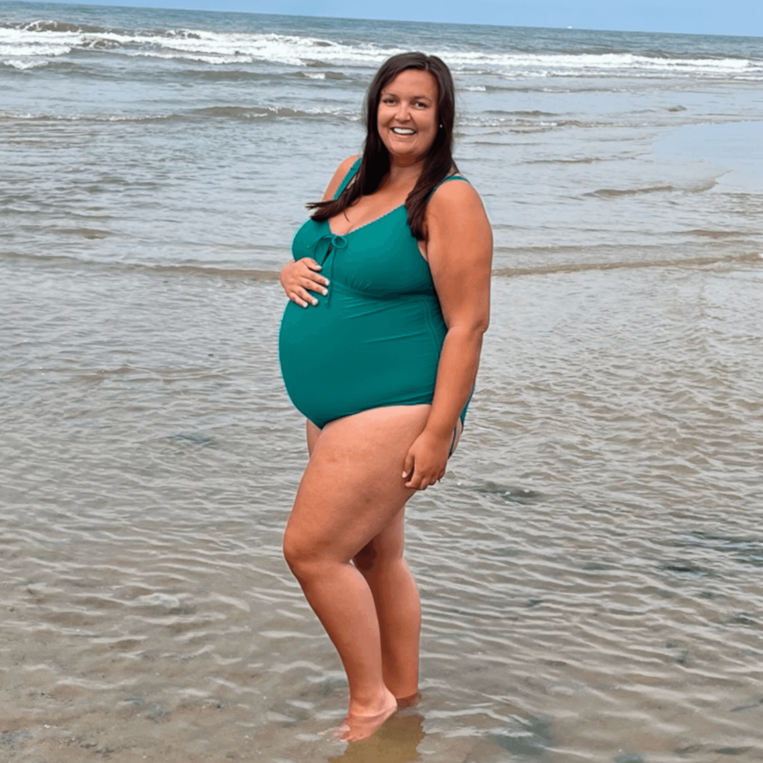 Pregnant in swimsuit hotsell