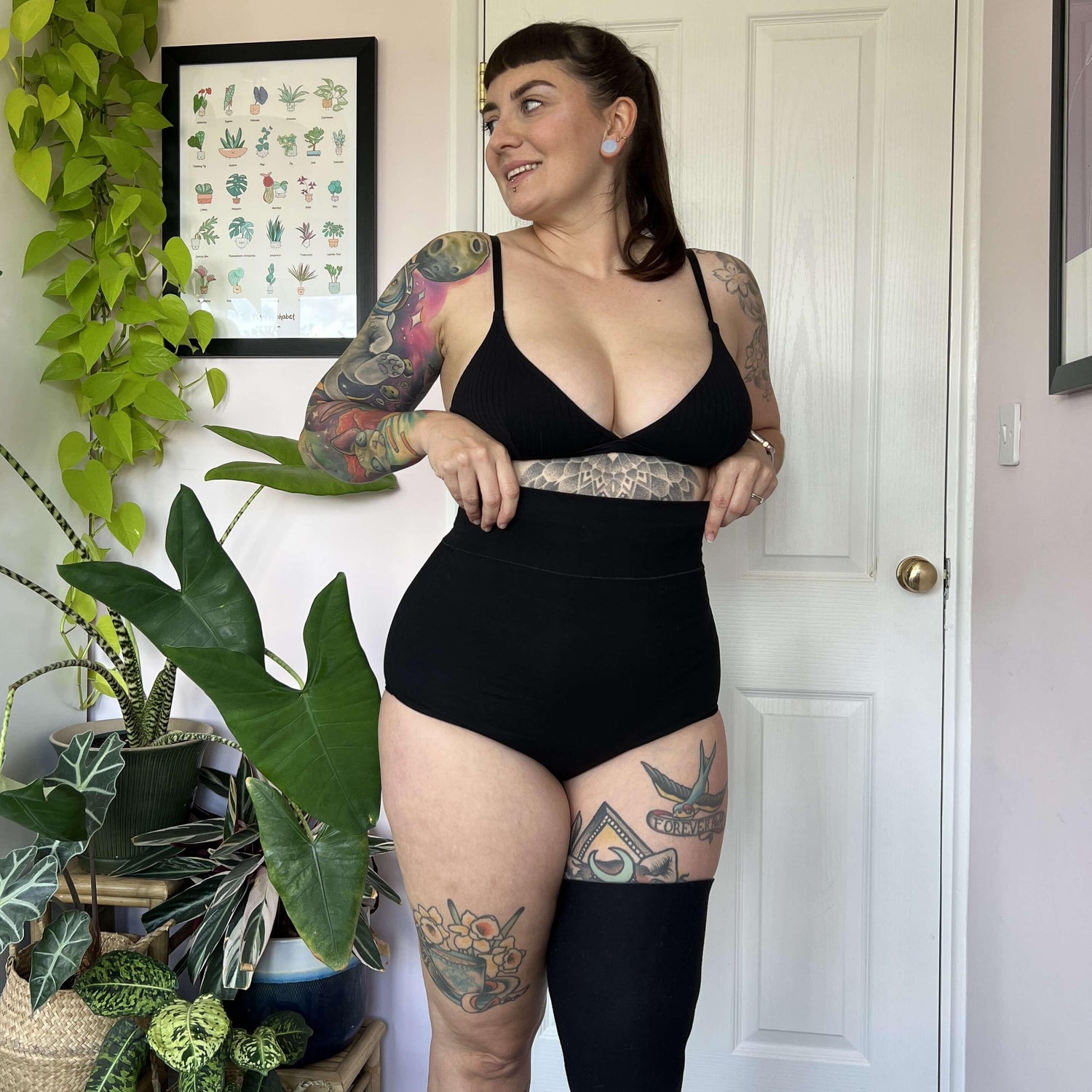 Organic Cotton Super High Waist Panties - Black