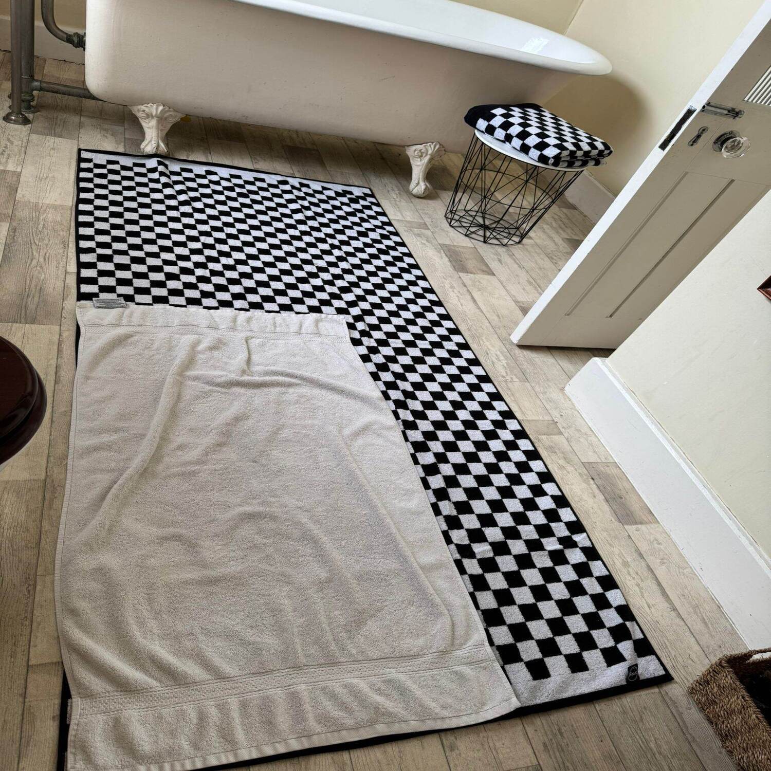 Big Softee Towel - Palm Springs - Pink/White