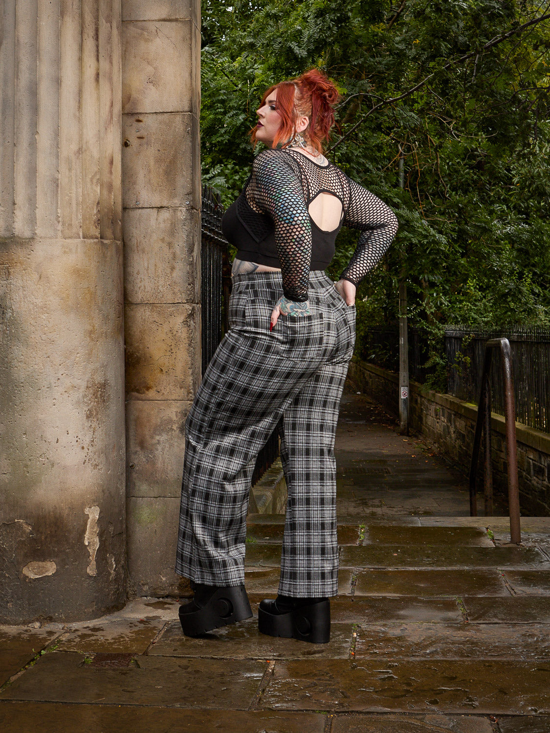 Black & Grey Plaid Wide-Leg Trousers | Snag – Snag US