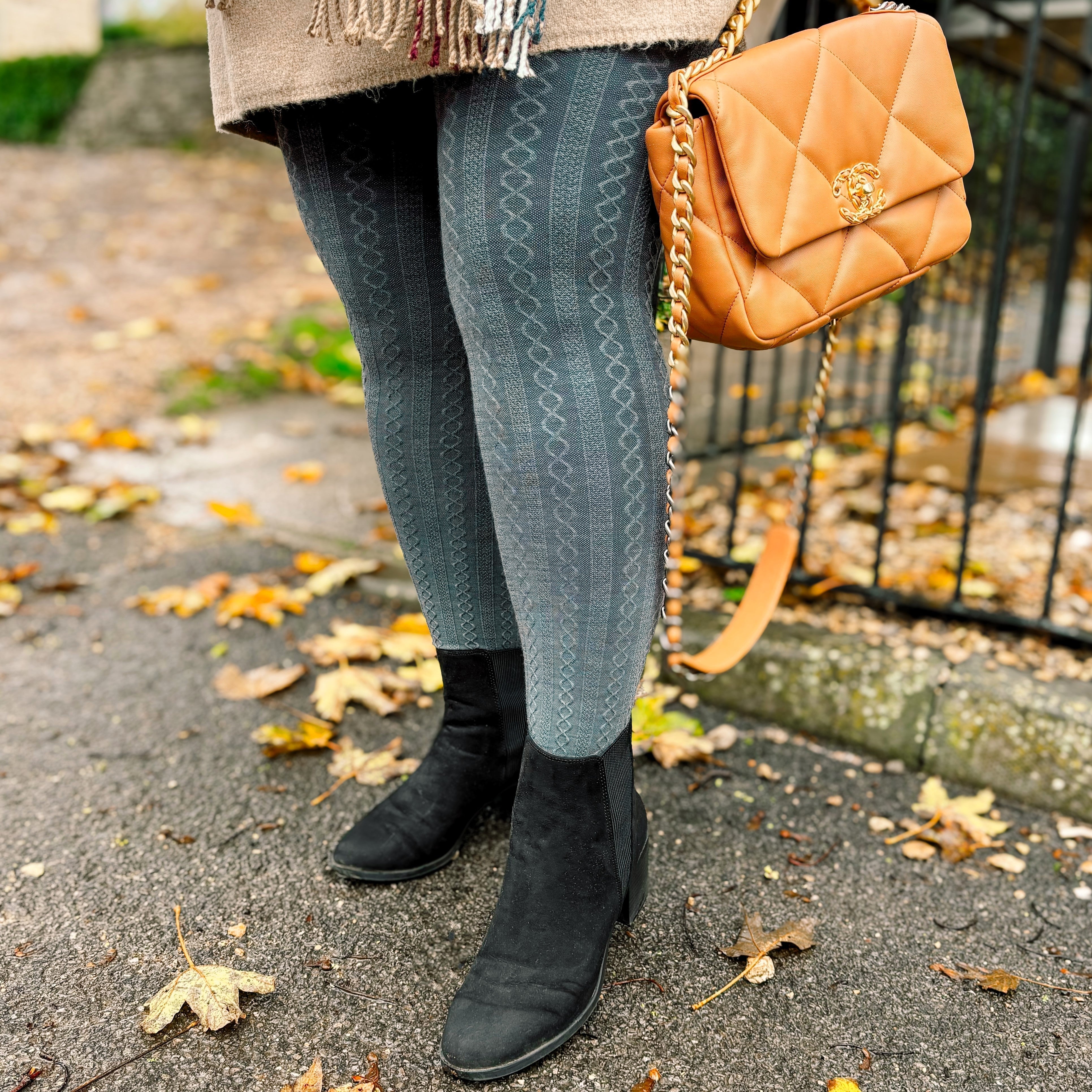 Grannies Cable Knit Wool Tights V2 | Snag – Snag US