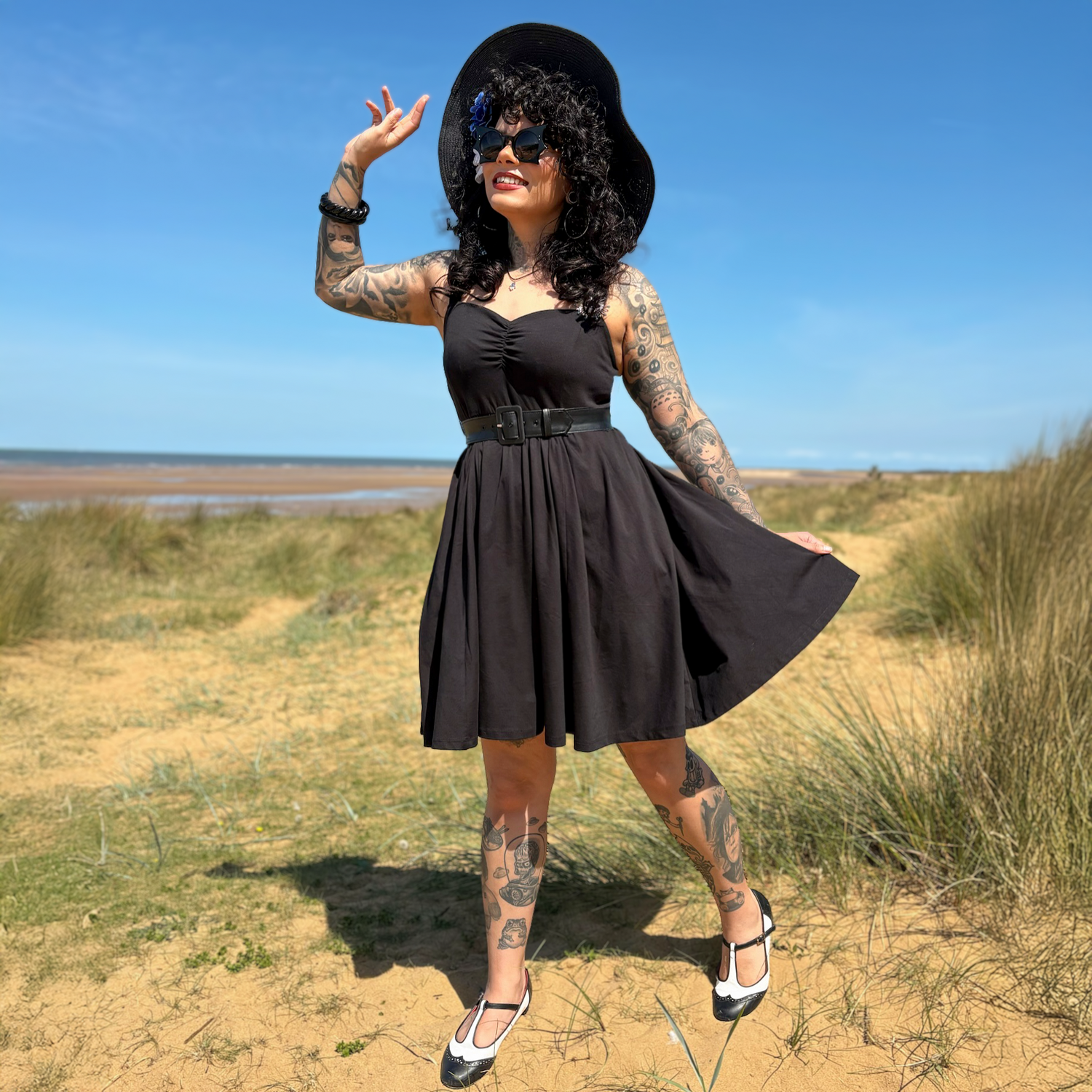 Black Sweetheart Fit & Flare Dress | Sizes 0-34 | Snag Snag US Black Sweetheart Fit & Flare Dress | Sizes 0-34 | Snag Snag US