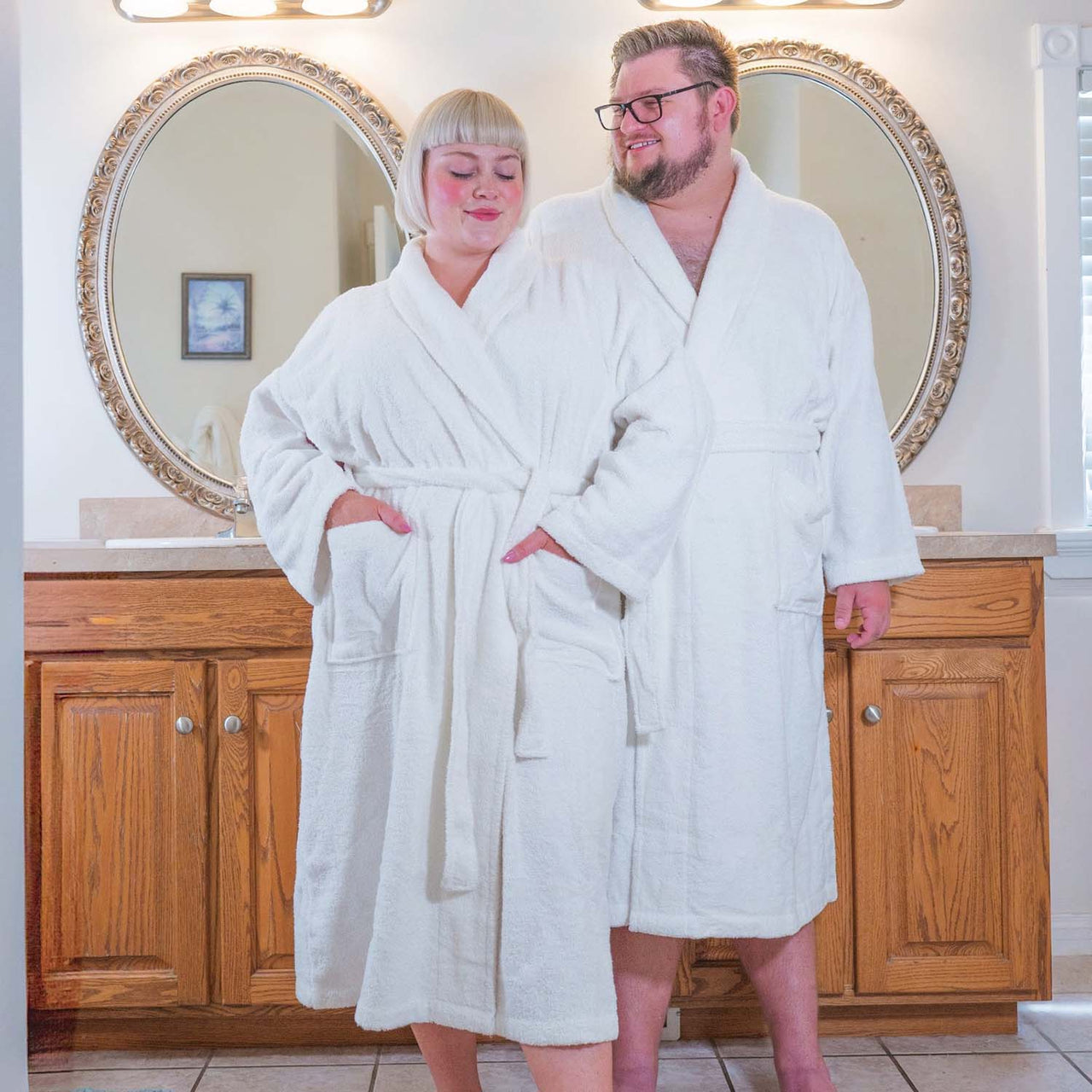 Luxury Large Bath Robe in White - Snag – Snag US