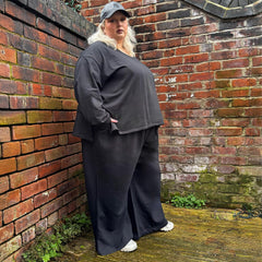 Hannah - 5ft 7 - Size H