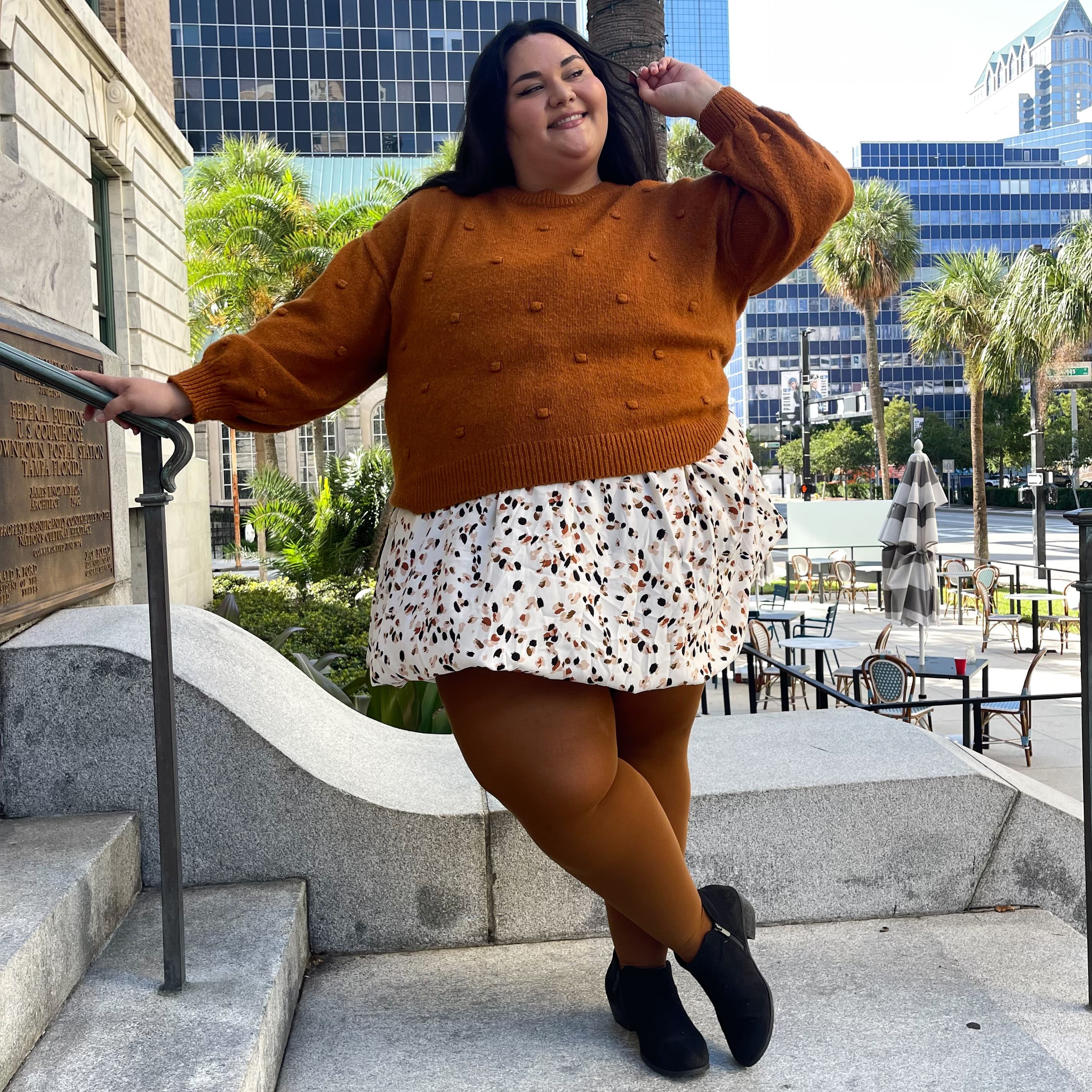 If I was rich I would buy SO MANY SnagTights : r/PlusSizeFashion