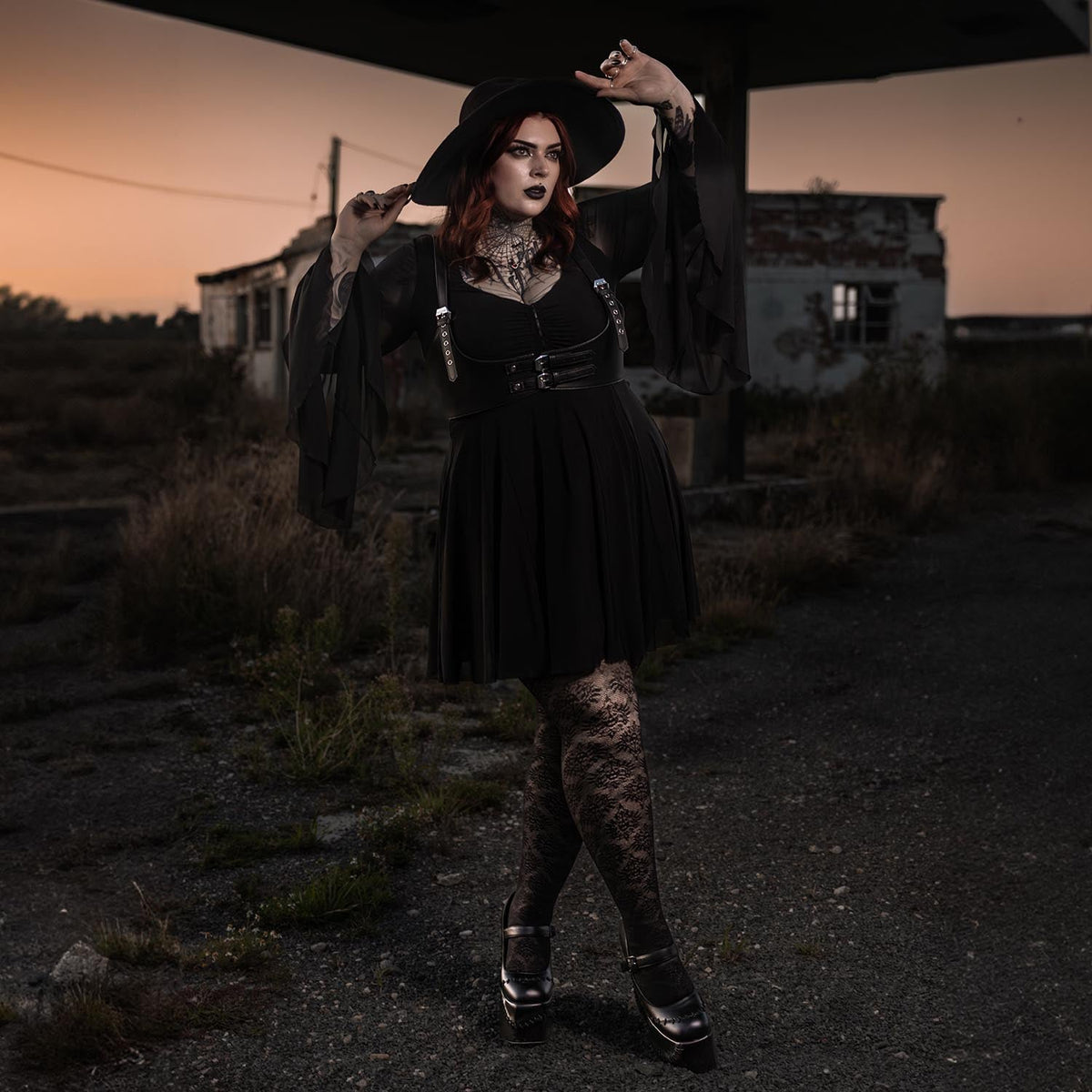 Lilith - Size F
