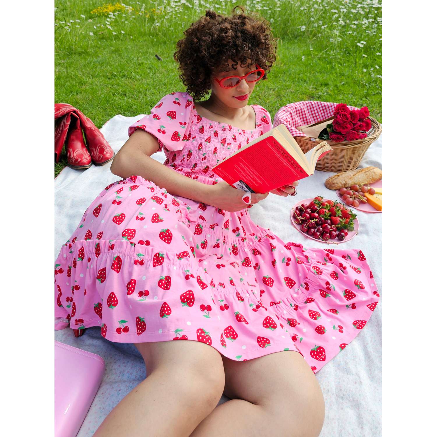 short strawberry dress Strawberry Print Pink Short Sleeves Sweet Lolita Dress Full Set