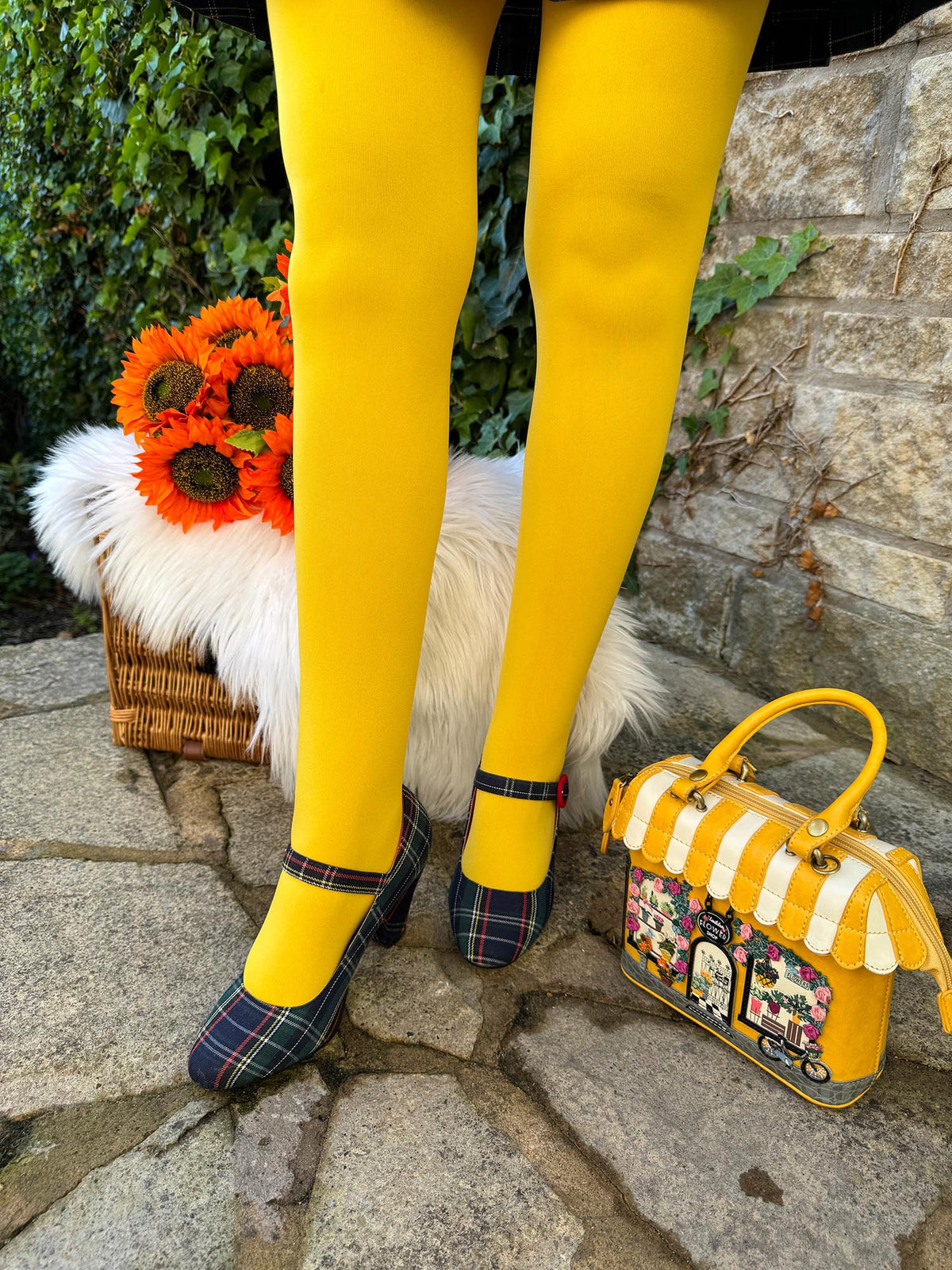 Super Opaque 120 Den Tights - Cursed Custard