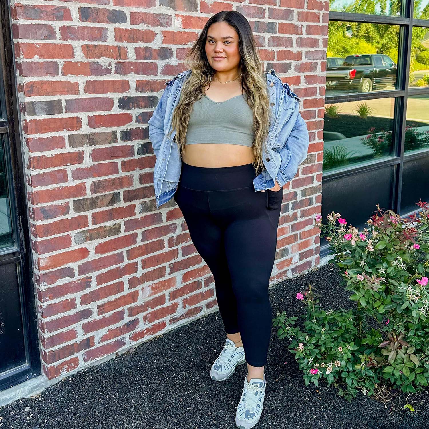 Squat-Proof Leggings in Black | High-Quality & Opaque | Snag – Snag US