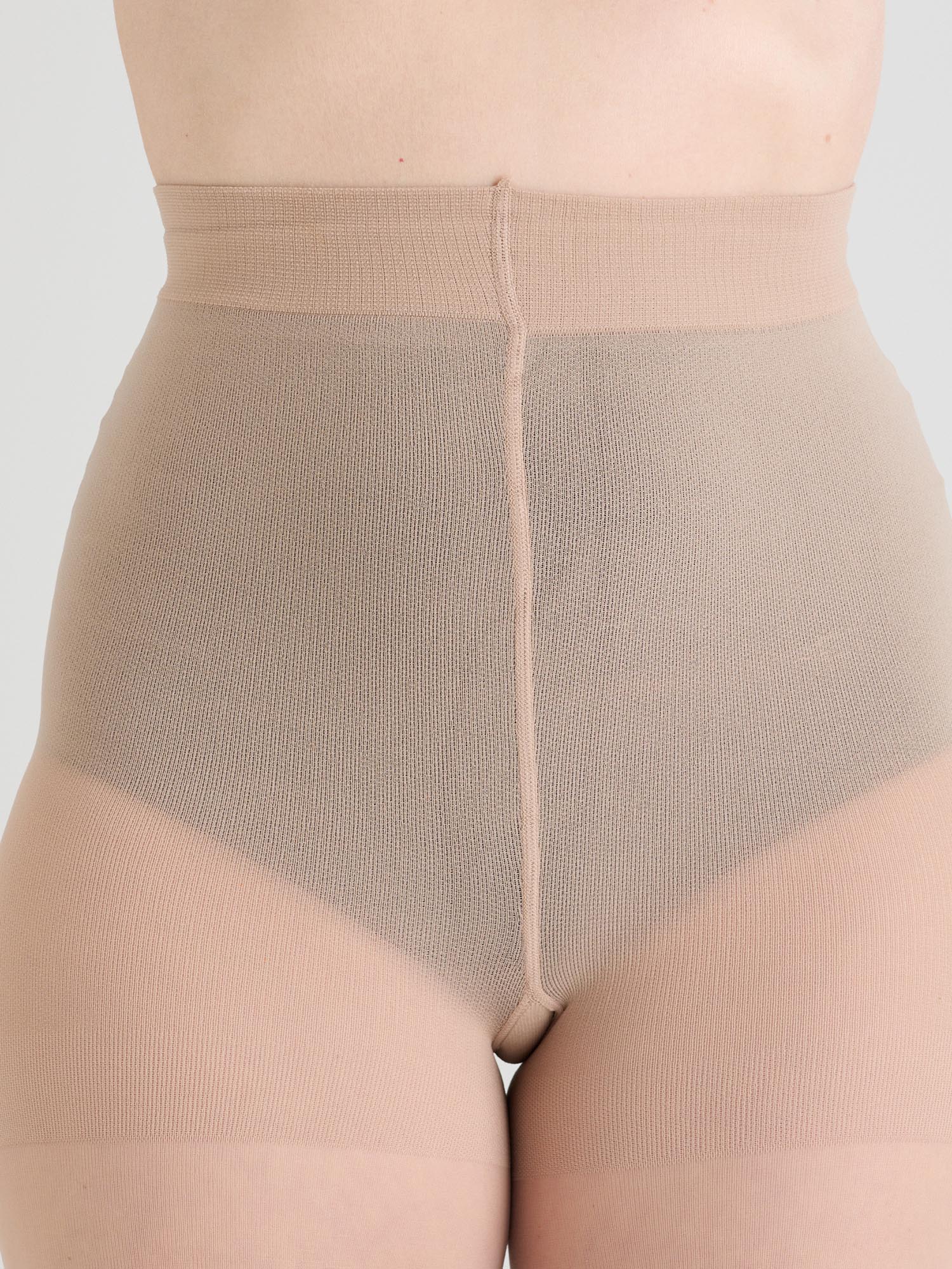Sheer 30 Den Pantyhose - Vanilla Marshmallow