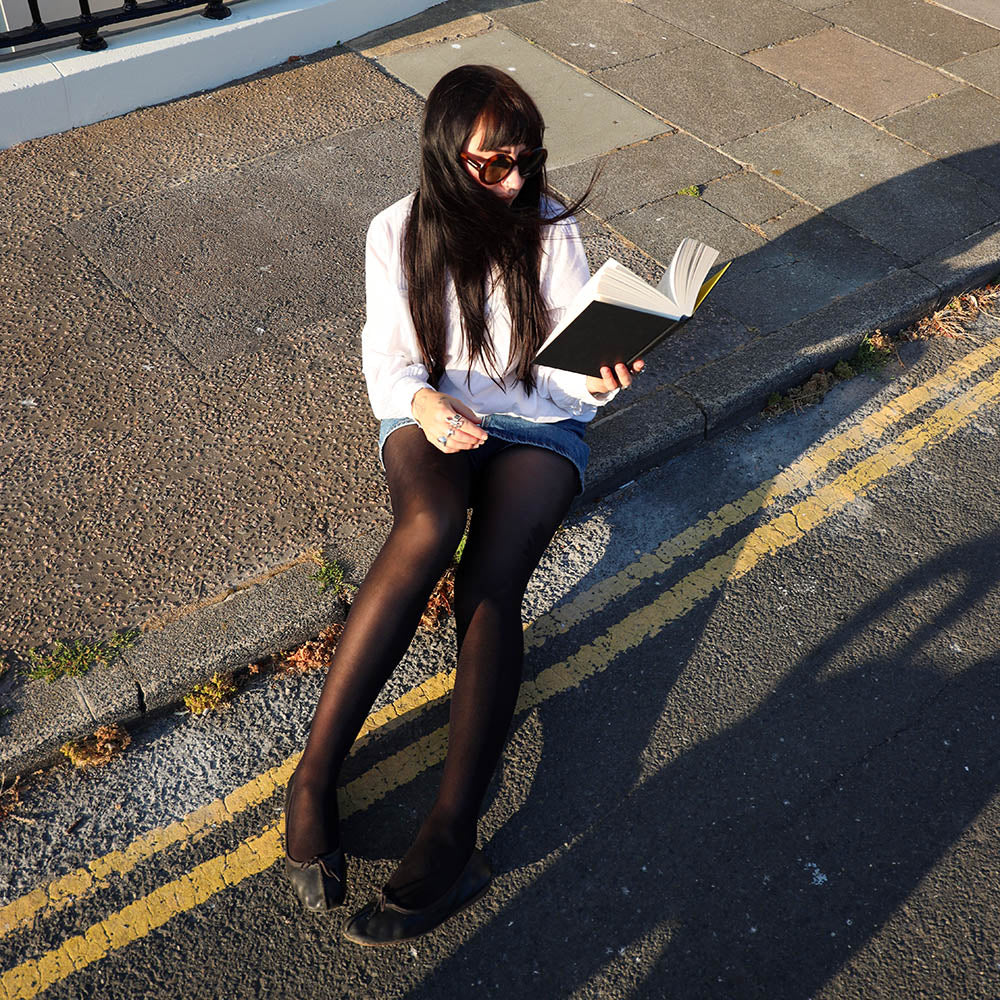 Semi-Opaque 50 Den Halo Tights - Liquorice