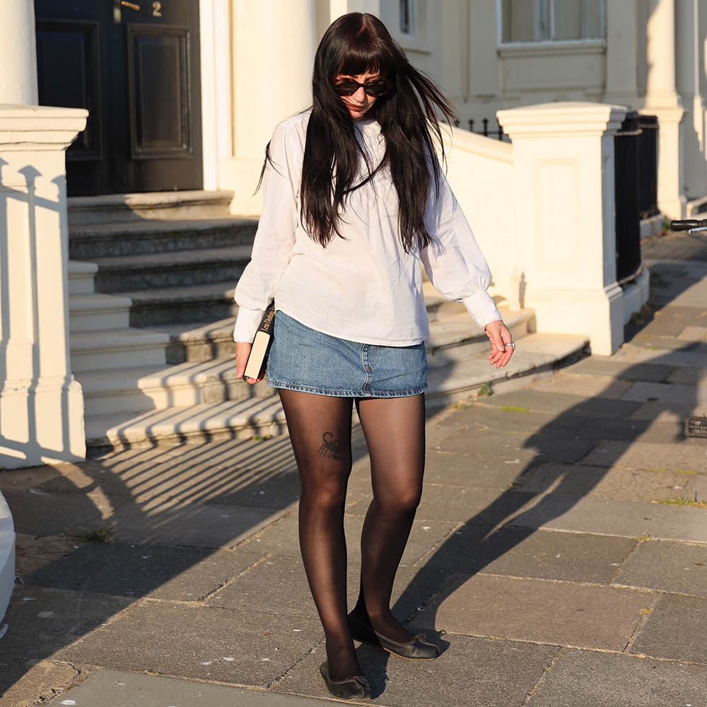 Semi-Opaque 50 Den Halo Tights - Liquorice