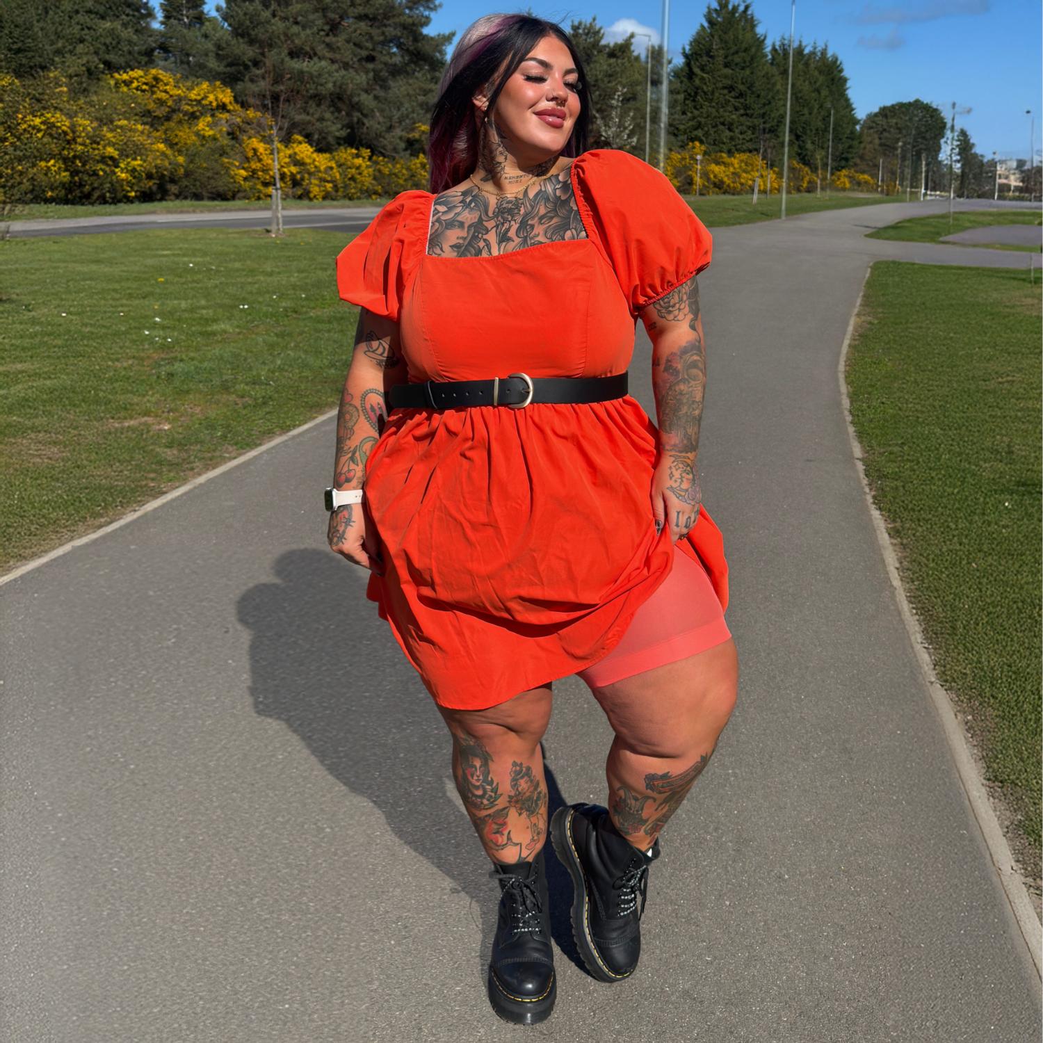 Stay Cool Chub Rub Shorts - Hot Coral