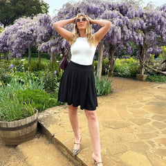 Toni, 5'7" - Size D