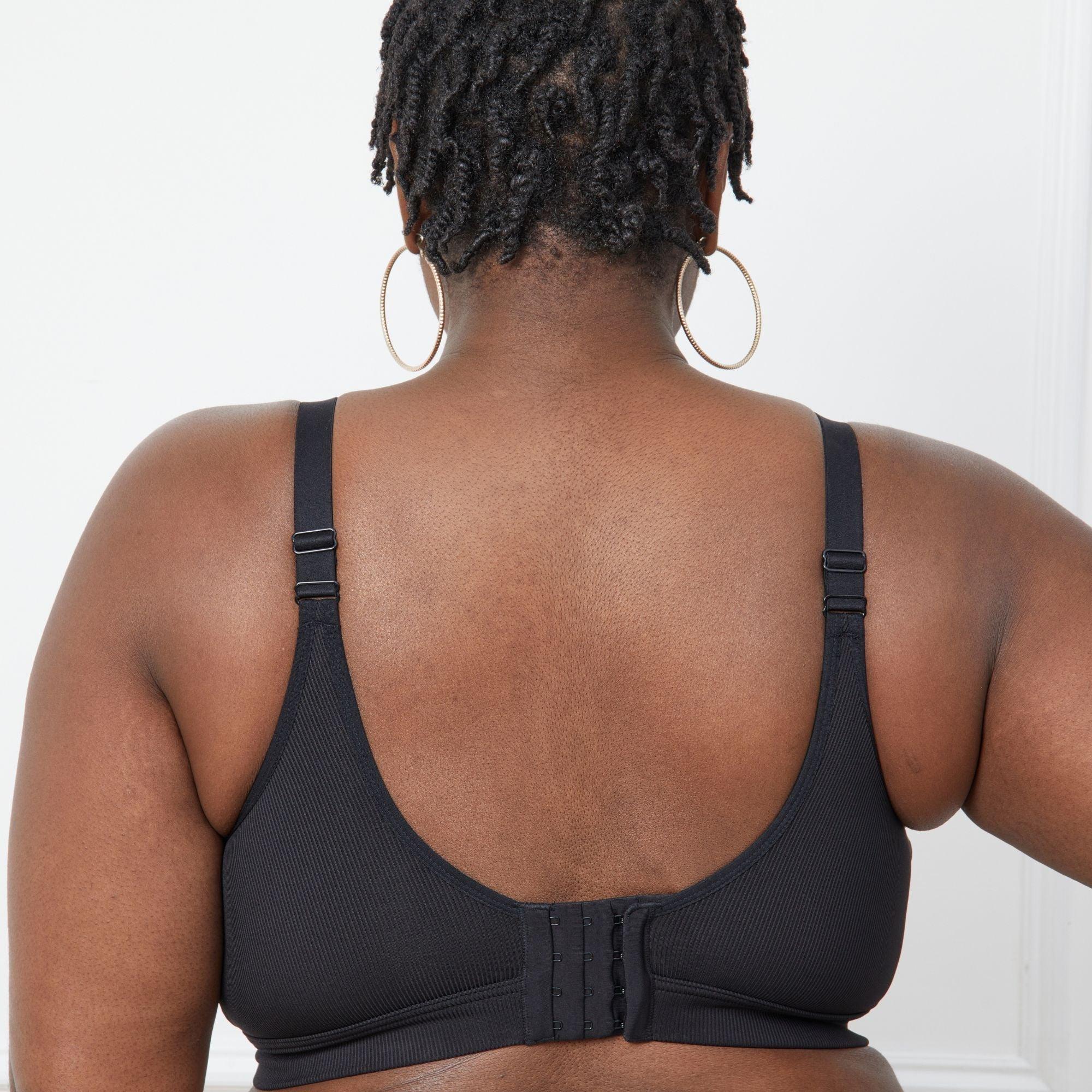 Black is timeless - New #9two5fit bras and leggings feel like