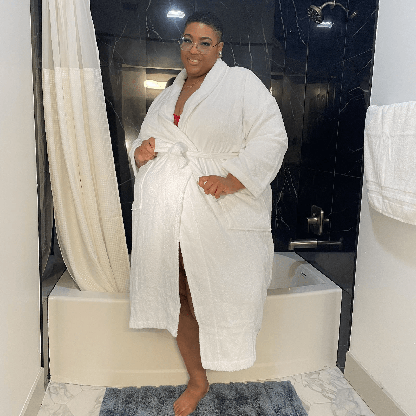 Luxury Large Bath Robe in White - Snag – Snag US