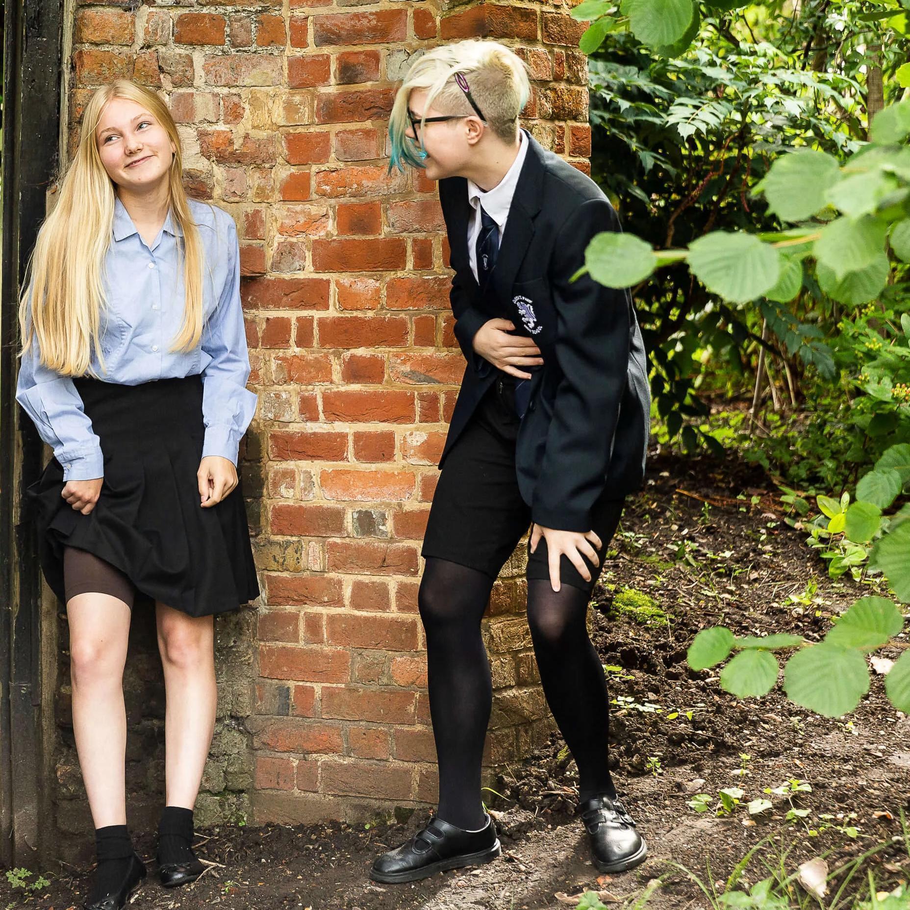 School insists girls wear tights - Fashionmylegs : The tights and