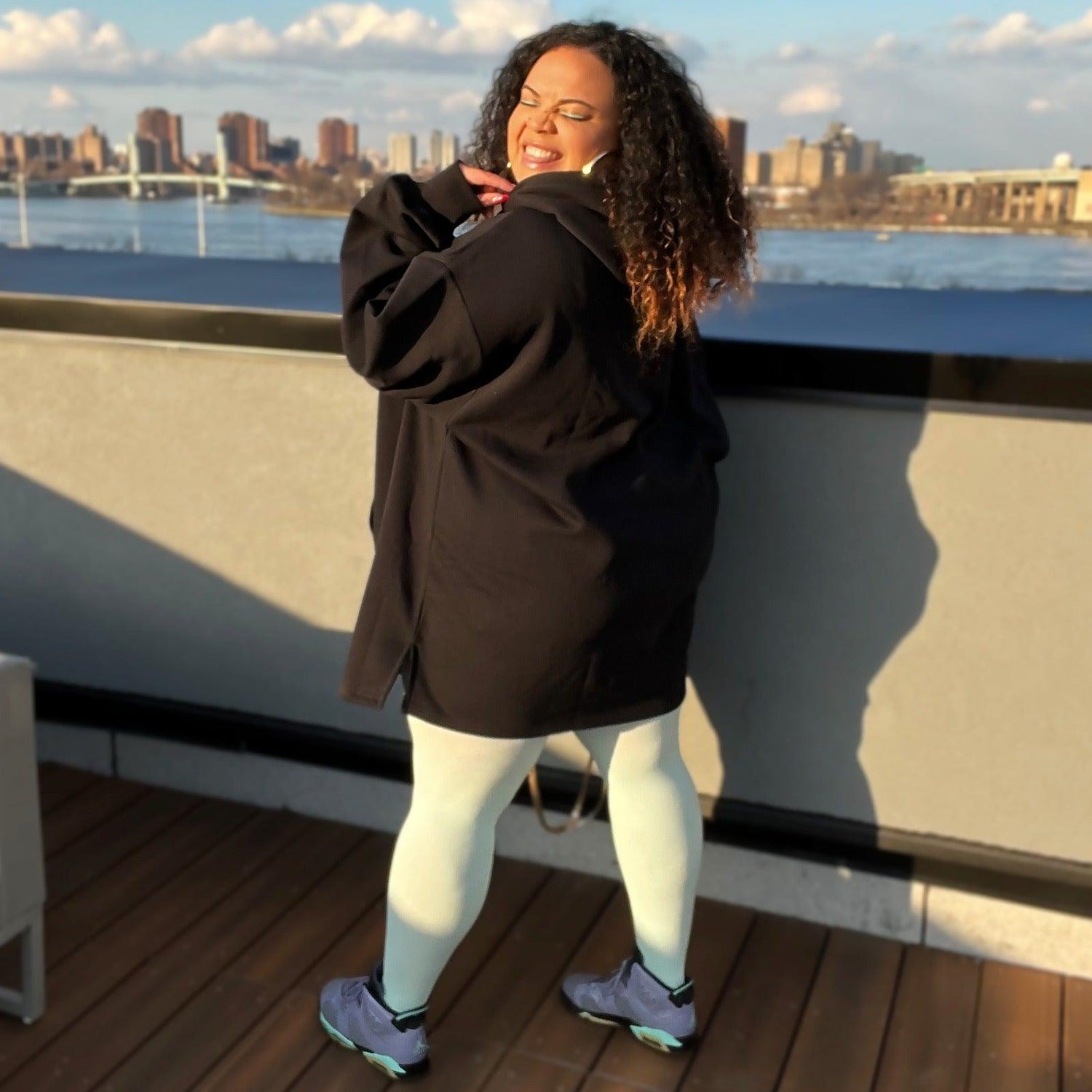 Longline Hoodie - Black - Snag