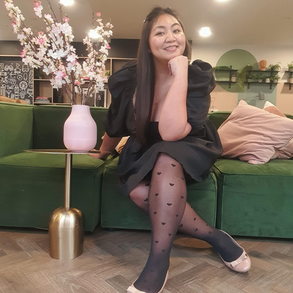40 Denier Tights - Love Me - Black - Snag