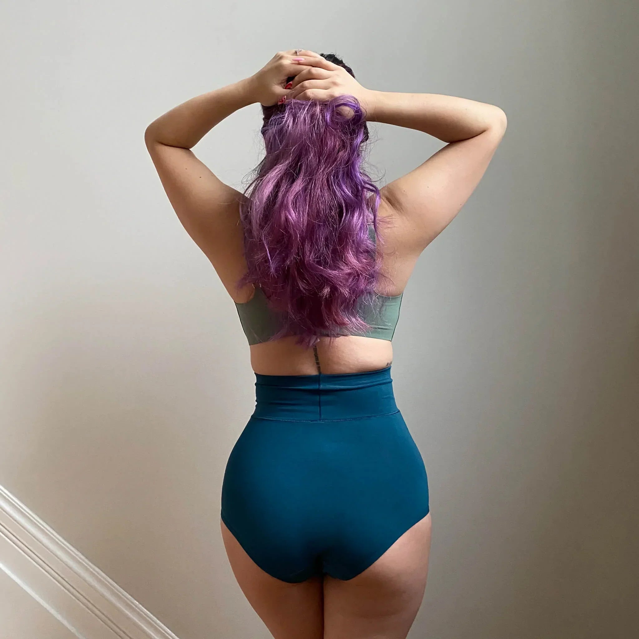 shoppers are snapping up these high-waist knickers that