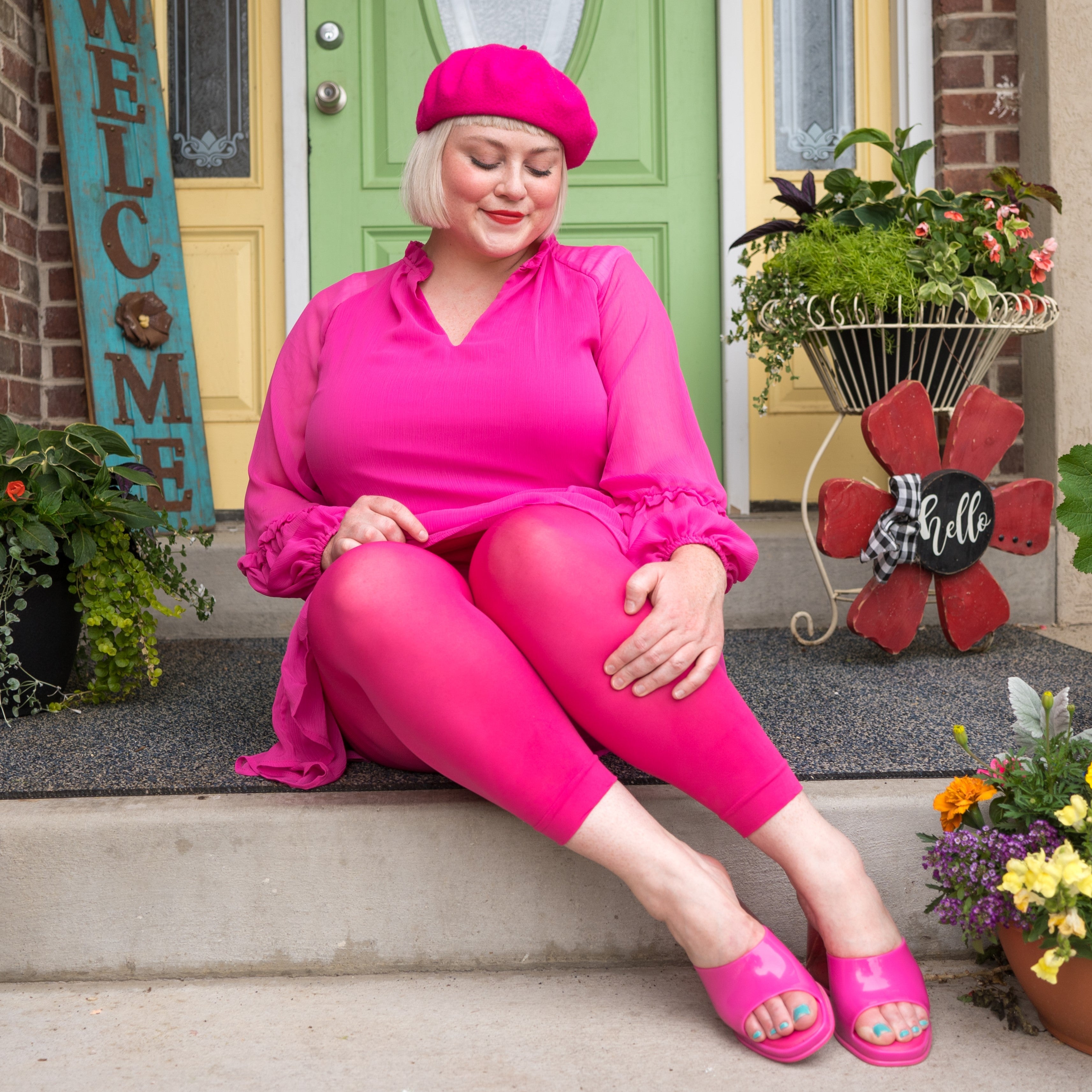 Capri Leggings - Large Pink Dragon Print – Funtastic Activewear