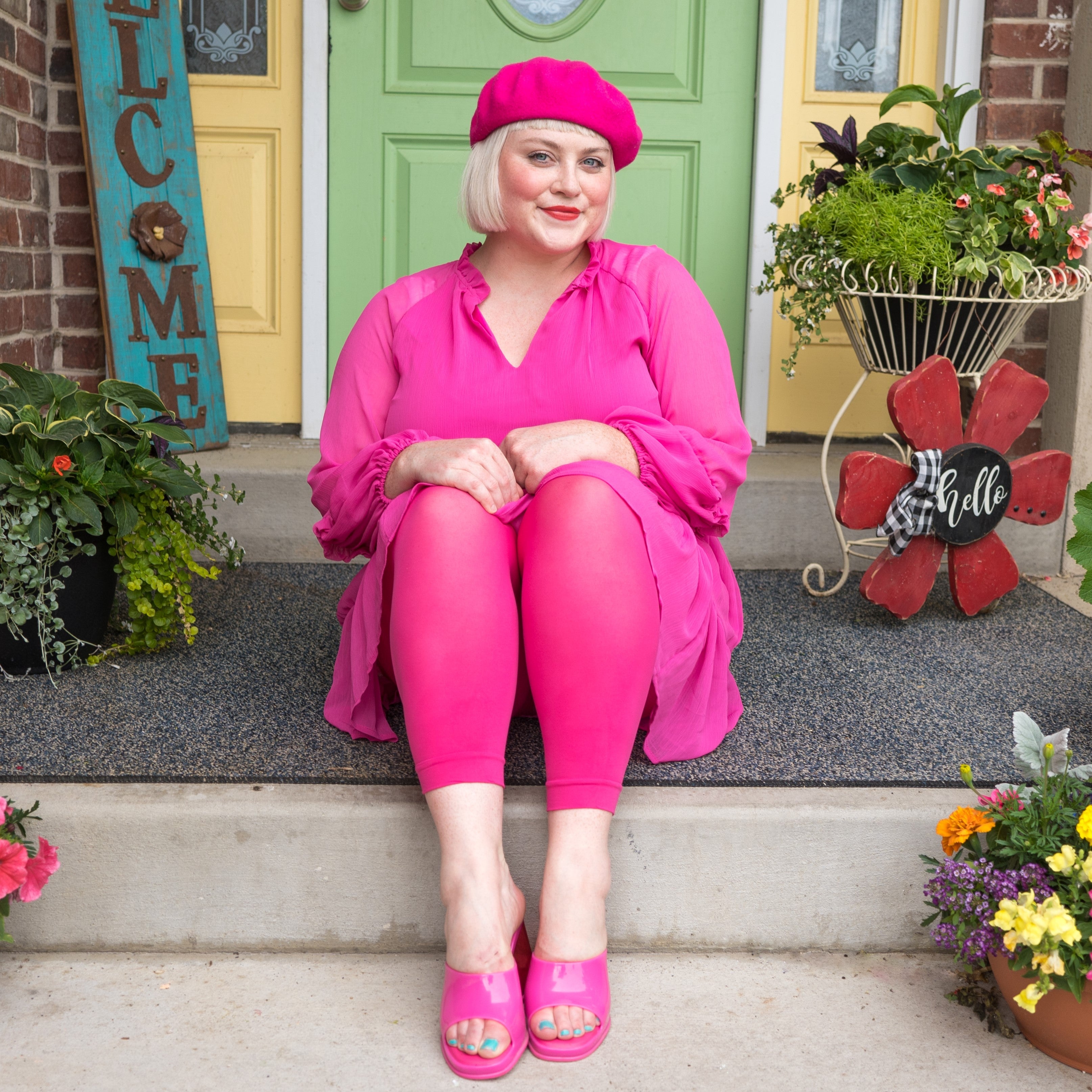 Capri Leggings - Large Pink Dragon Print – Funtastic Activewear